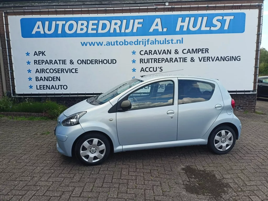 Toyota Aygo 1.0-12V +